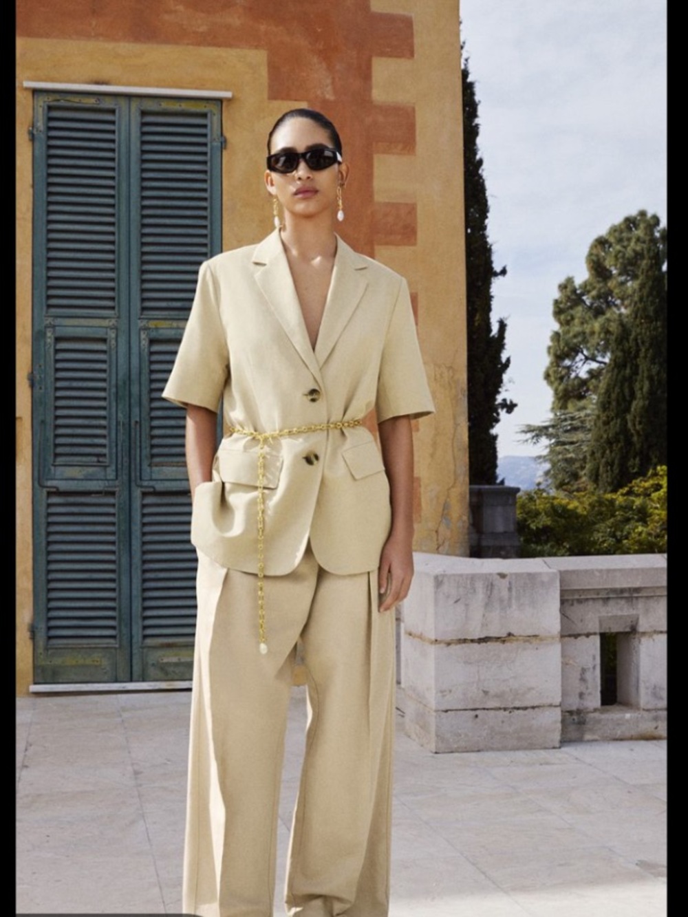 COS Short-Sleeved Linen-Blend Blazer in Beige